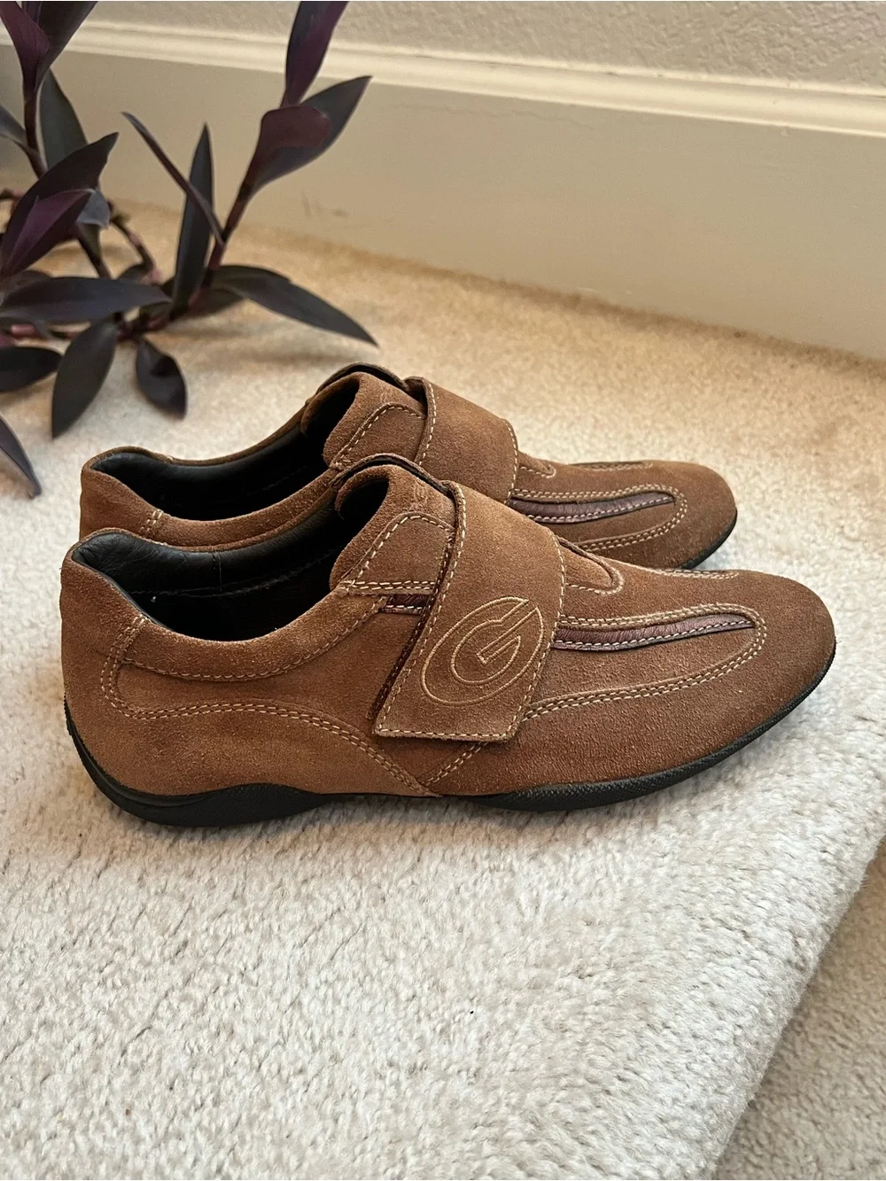 Geox Brown Suede Athletic Slip-On Shoes New w/o box Boho Prairie Chic European